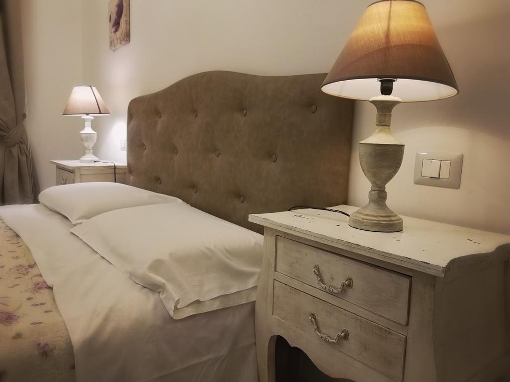 Guest House Urbana Rome Bagian luar foto